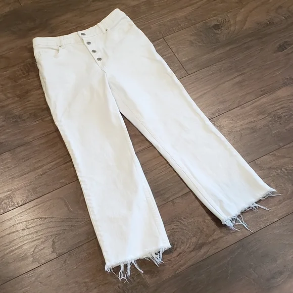 H&M High Waist Button Up Cropped Distressed White Jeans Size 6 - Picture 2 of 8